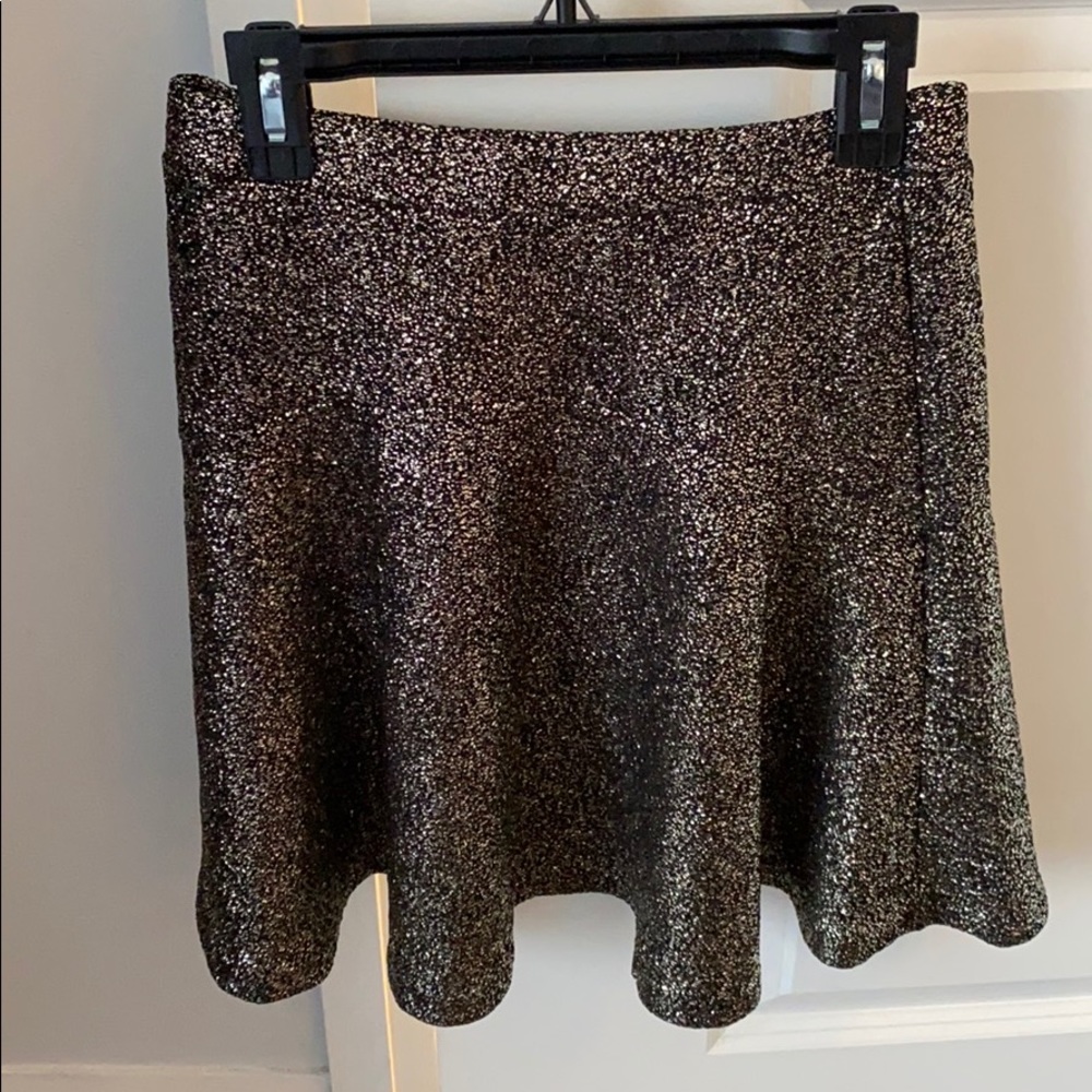 Gold speckle flowy skirt